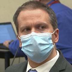 Exoficial de policía, Derek Chauvin, presenta petición para nuevo juicio