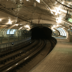 Dónde está la estación fantasma de Madrid y cuándo se puede visitar el Andén Cero del Metro