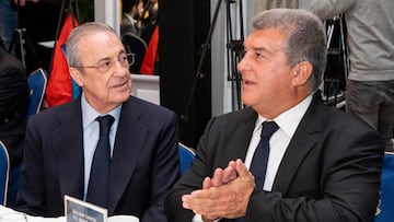 Florentino Pérez y Joan Laporta, en un acto en diciembre de 2022.