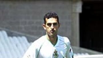 <b>VER A LOS NUEVOS</b>. El Racing presentará a a sus nuevos fichajes ante la Roma: Pablo Lago y los israelíes Ilan Bakhar y Yossi Benayoun. El partido tendrá, además, el aliciente de presenciar el regreso a los campos españoles de Pep Guardiola.