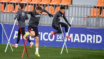 Le Normand y Almada, en la sesión del Atlético.