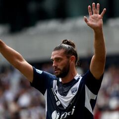 Andy Carroll, héroe en Burdeos a razón de 2500 euros al mes