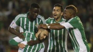 Carlos Castro sacó oro en Heliópolis ante un Betis ineficaz