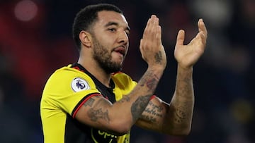 Deeney, en un partido con el Watford.