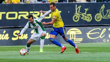 24/03/19  PARTIDO DE SEGUNDA DIVISION CADIZ  -  CORDOBA    QUEROL