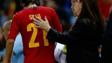 Silva, una semana de baja por la lesión que sufrió con España