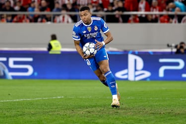 1-1. El delantero francés tras anotar el primer tanto.