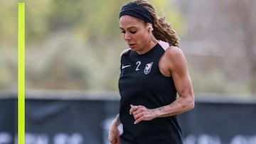 The 34-year-old striker stated that the break is temporary and that she will be back, ‘just like always’.