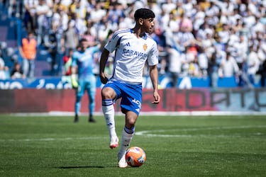 Las tarjetas de Corpas abren una ventana para Adu Ares 