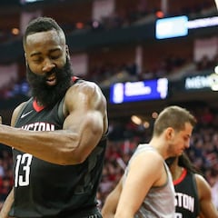 Un Harden espectacular (44) salva a los Houston Rockets