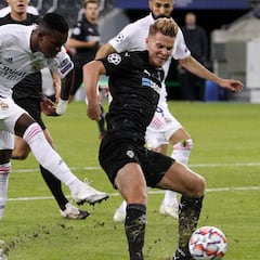 Benzema ignoró a Vinicius