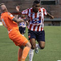 Junior y Envigado empatan en el Polideportivo Sur