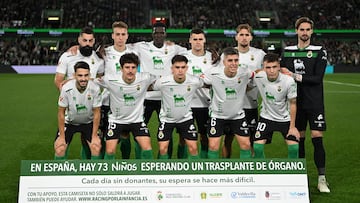 Alineación del Racing contra el Granada.