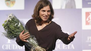 Maialen Chourraut recoge el Premio Mar&iacute;a de Villota, en Madrid.