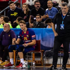 El Barcelona se ensañó en el Palau con el Cantabria Sinfín