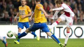 El Ajax fue incapaz de ganar en el campo del colista, el Waalwijk.