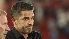 81 años amenazan a Gago