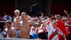 Boca Juniors players tear-gassed after bus windows broken
