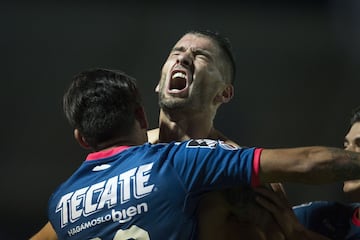 Si bien los Rayados no cuentan con la defensa más sólida, sí tiene a los zagueros más goleadores; el caso de Nico es especial, ya que sus cuatro dianas lo ponen por encima de la mayoría de los delanteros.