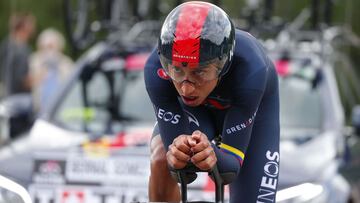 Egan Bernal: "Me duelen más las piernas que la espalda"