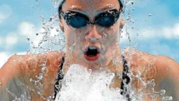 <b>GENIAL. </b>Belmonte cerró su actuación con otro récord nacional.