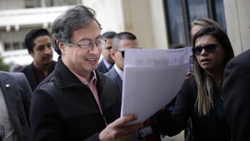 Gustavo Petro, senador.