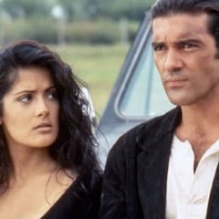 Salma Hayek detestó filmar la escena de sexo con Banderas de 'Desperado'