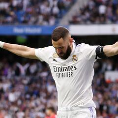 VIDEO: Benzema’s foot in bad shape with five stitches