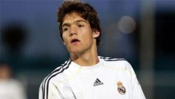 <b>DESEADO.</b> Por Marcos Alonso se han interesado el Benfica y el Getafe, además del Bolton.