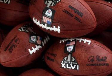 Super Bowl: cosiendo 'pigskins'