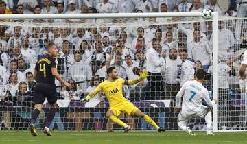 Cristiano Ronaldo y Hugo Lloris.