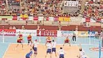 <b>EN CASA.<b> España participó en la Liga Mundial de 2003, en Vistalegre.