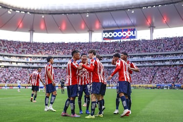 Piojo Alvarado ve a Chivas para “pelear el título”