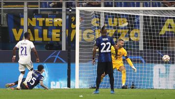 0-1. Rodrygo marca el primer gol.