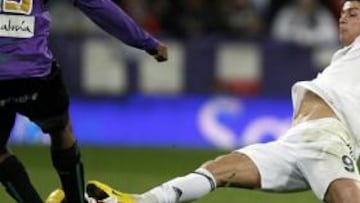 Mtiliga estará tres semanas de baja por la fractura que se produjo ayer en un lance con Cristiano Ronaldo, que le propinó un codazo por el que fue expulsado.