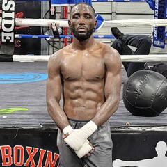 La OMB ordena a Crawford enfrentarse a Alexis Rocha