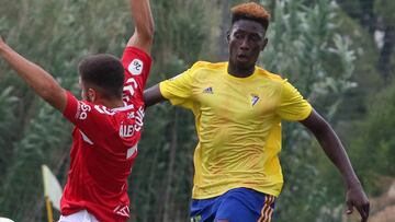 M'Baye, por quien el Watford denunció al Cádiz, se rompe