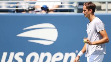 It’s Day 1 of the last Grand Slam tennis event of the year, and some of the most intriguing players are set to get on court for the start of the US Open.