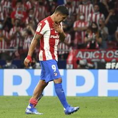 Luis Suárez tiene un edema moderado en la rodilla izquierda