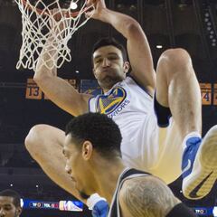 Denuncia a Zaza Pachulia: no quieren que pise San Antonio