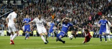 Benzema marca el 3-2.