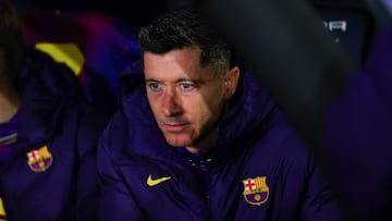 13/12/25
PARTIDO PRIMERA DIVISION
BARCELONA OSASUNA
ROBERT LEWANDOWSKI (9) FC BARCELONA
