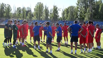 Entrenamiento de la Cultural Leonesa. León. Grupo