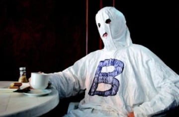 Los memes que se burlan de
la crisis de la U y Beccacece