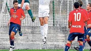 <b>SIN PUNTERÍA. </b>El Racing no fue capaz de aprovechar ayer ninguna ocasión de gol ante Osasuna B en Tajonar.