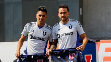 Futbol, Presentacion nuevos jugadores de Universidad de Chile.
Los jugadorres de Universidad de Chile Matias Zaldivia y Leandro Fernandezson presentado a la prensa en el CDA.
Santiago, Chile.
16/12/2022
Javier Salvo/Photosport
