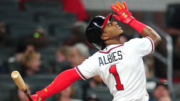 Con tan solo 21 años, el nacido en Curacao es una de las piezas más importantes en la novena de los Braves. El diestro ya cuenta con 100 partidos en la MLB con 114 hits y 19 home runs. Un monstruo de las Grandes Ligas.