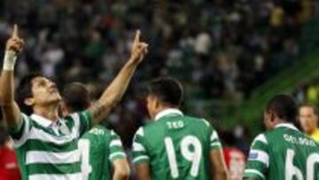 Los dos delanteros colombianos tienen un duelo interesante por ser el atacante titular en el esquema táctico del técnico Jorge de Jesús.