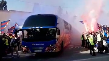 Así ha sido el recibimiento al Barça al llegar al Camp Nou