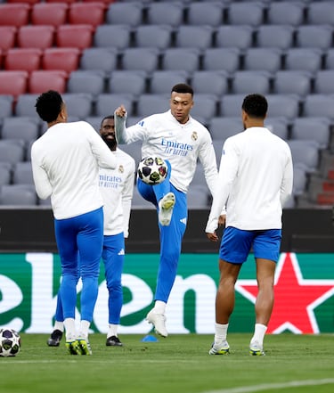 El Real Madrid entrenó en el Allianz Arena antes de su partido contra el Bayern.